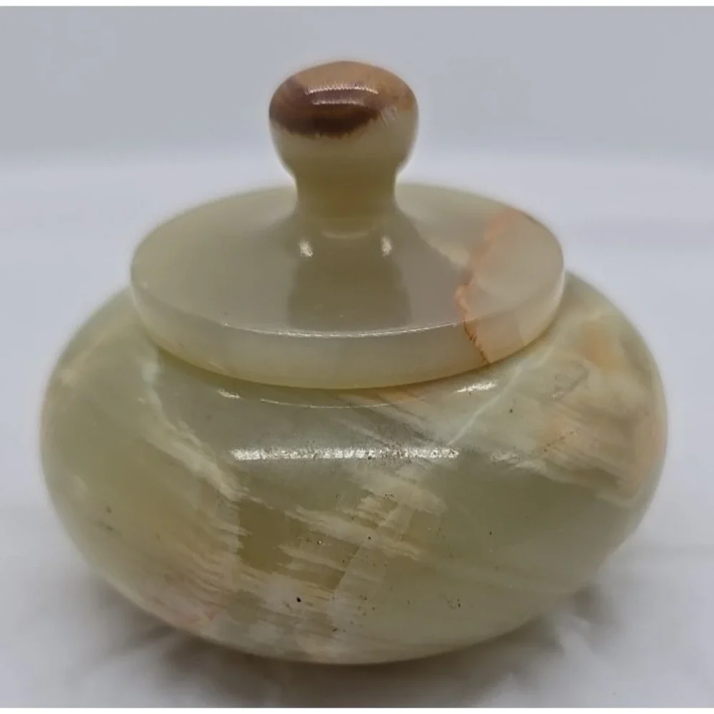 Vintage Hand Carved Green Onyx Stone Round Lidded Trinket Box Jewelry Box Home
